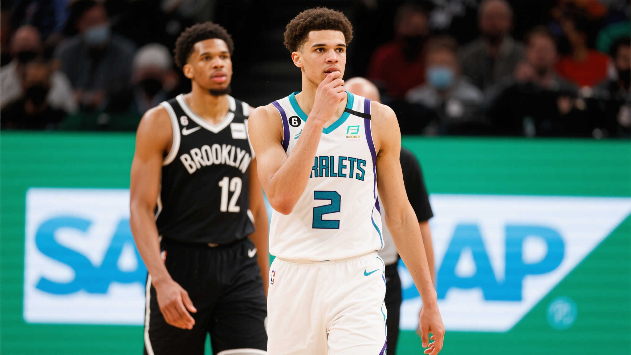 归化球员的 归化球员的